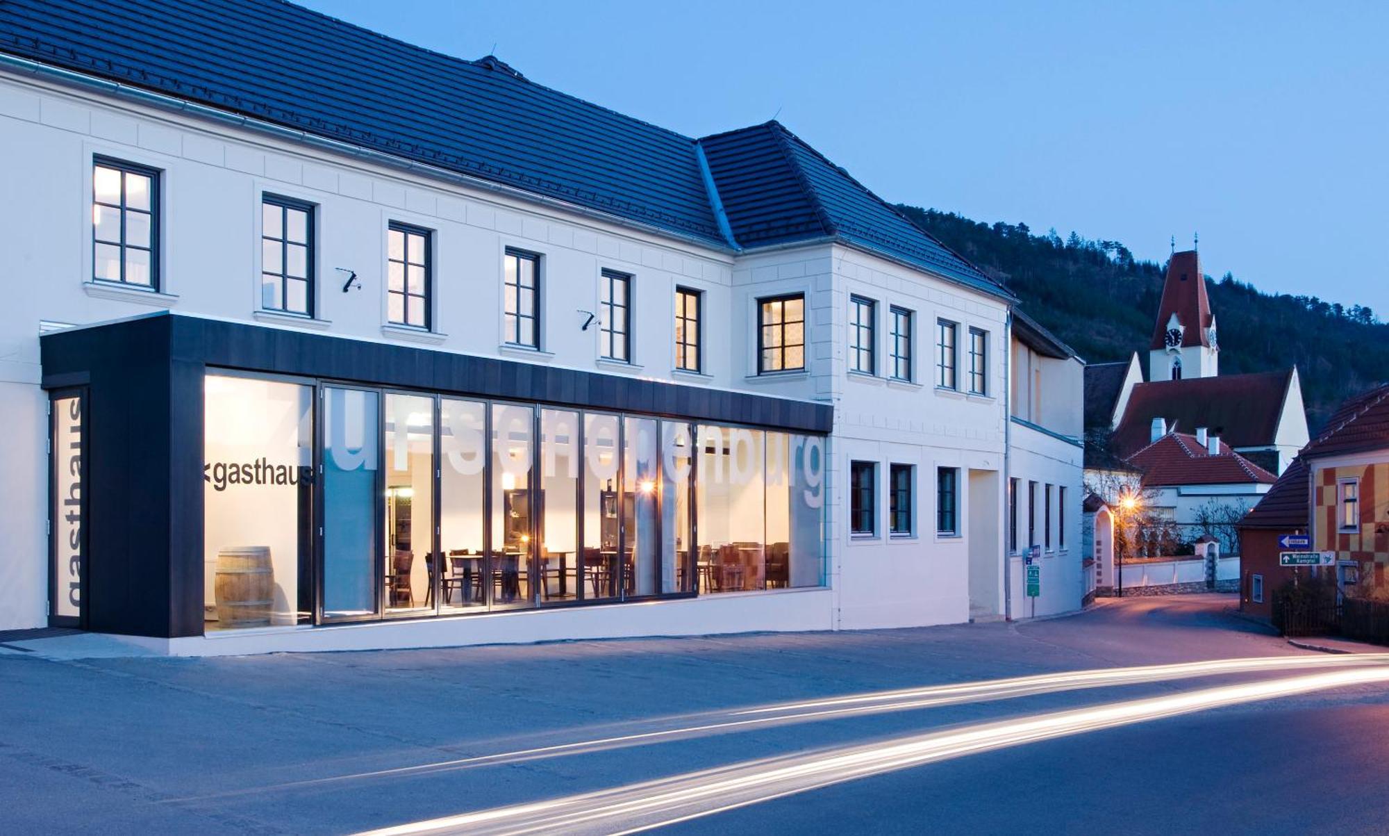 Hotel Zur Schonenburg Schonberg am Kamp Exterior photo